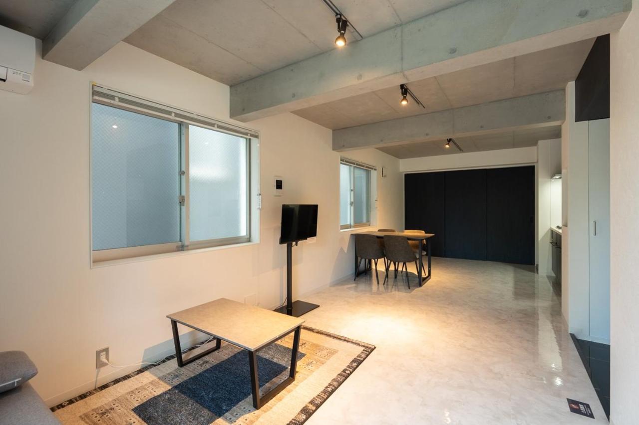 Luxe Minami Aoyama 公寓